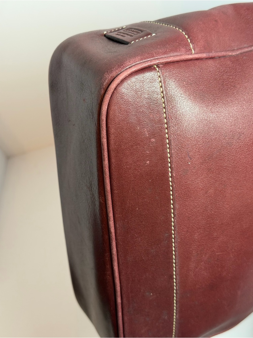 Vintage Red Coach Hampton Lunch Tote Bag with Contrast Stitching - Picture 11 of 14